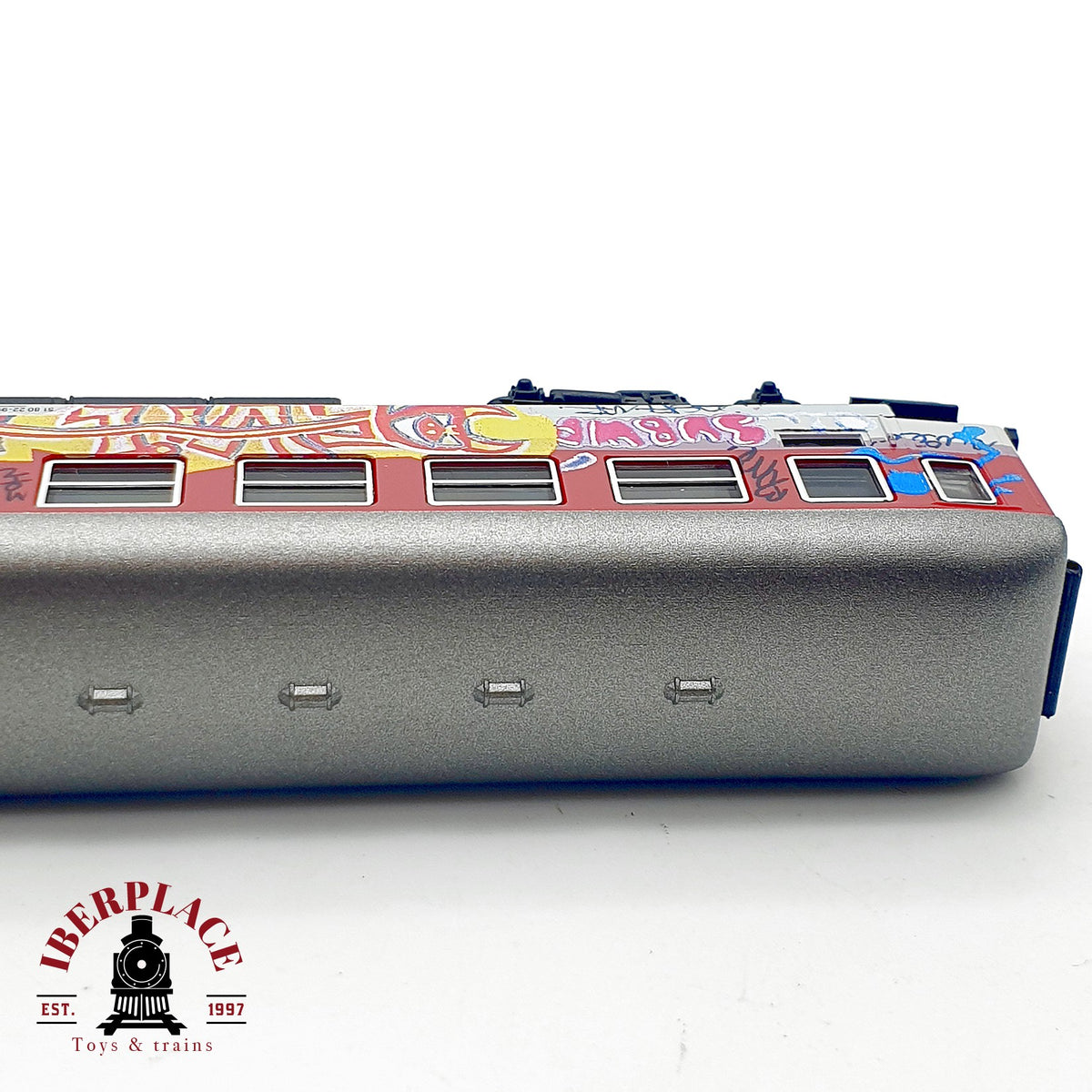 ♻️ Arnold 70501 Coche Pasajeros Grafiti Laurel Hardy DB Ep V escala N 1:160 2/3