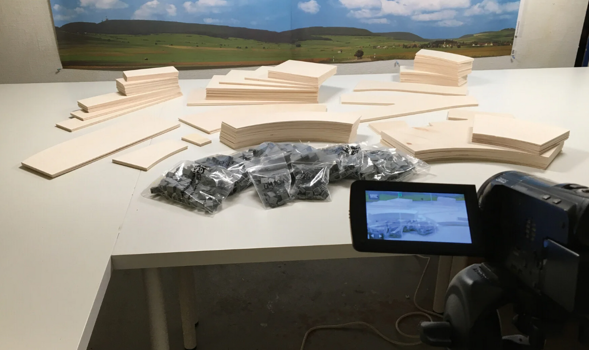 Noch 53610 Kit de ruta ferroviaria Easy-Track Martinstadt H0 escala 1:87 ho 00