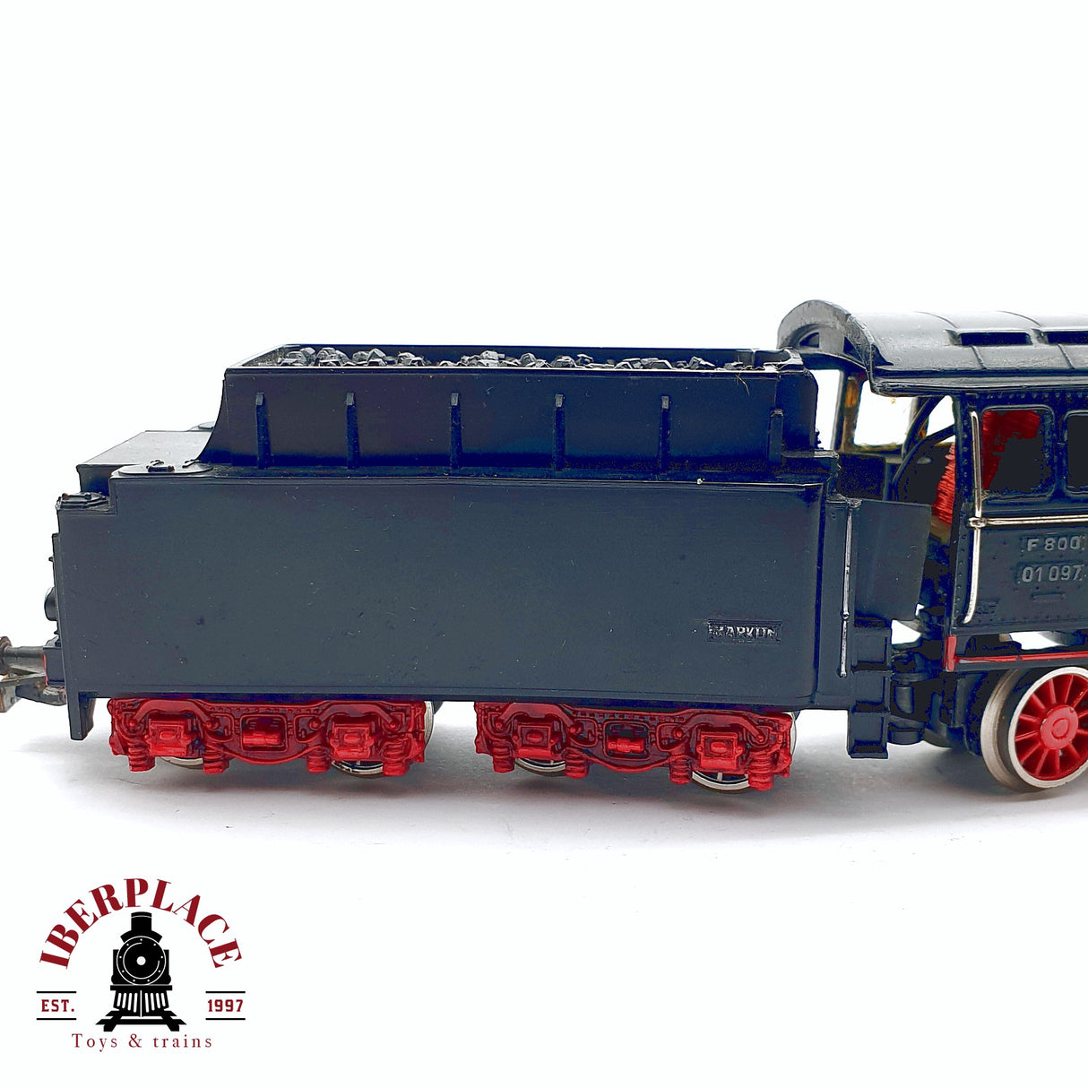 ♻️ 2da mano -  AC Märklin Locomotora de vapor Negra 01 097 F800 con humo de hierro fundido H0 escala 1:87