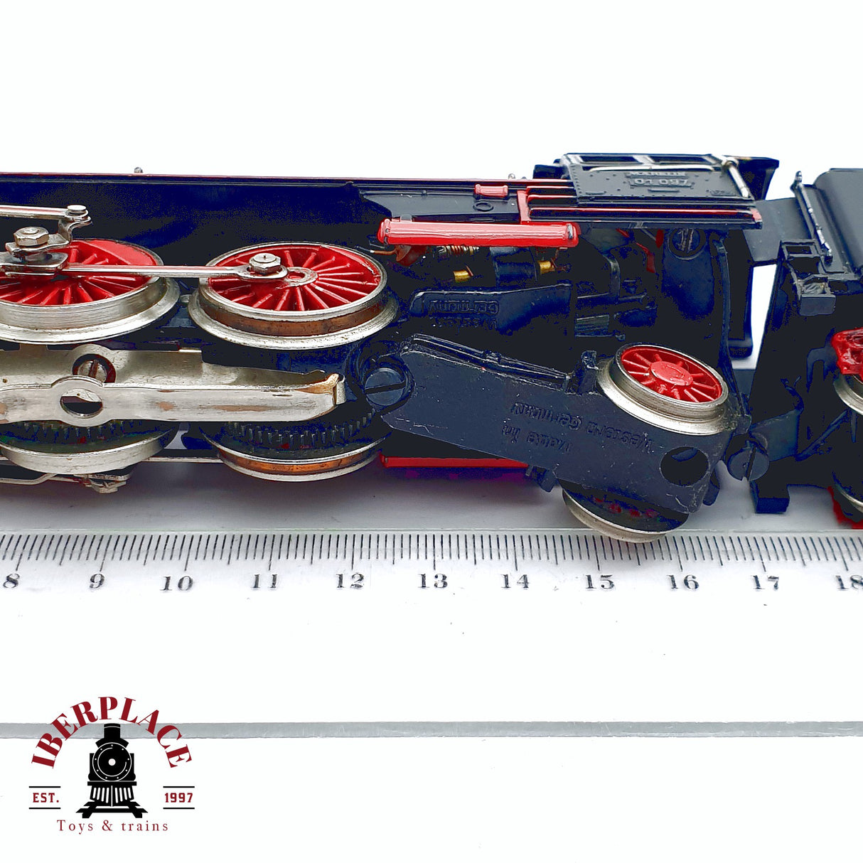 ♻️ 2da mano -  AC Märklin Locomotora de vapor Negra 01 097 F800 con humo de hierro fundido H0 escala 1:87