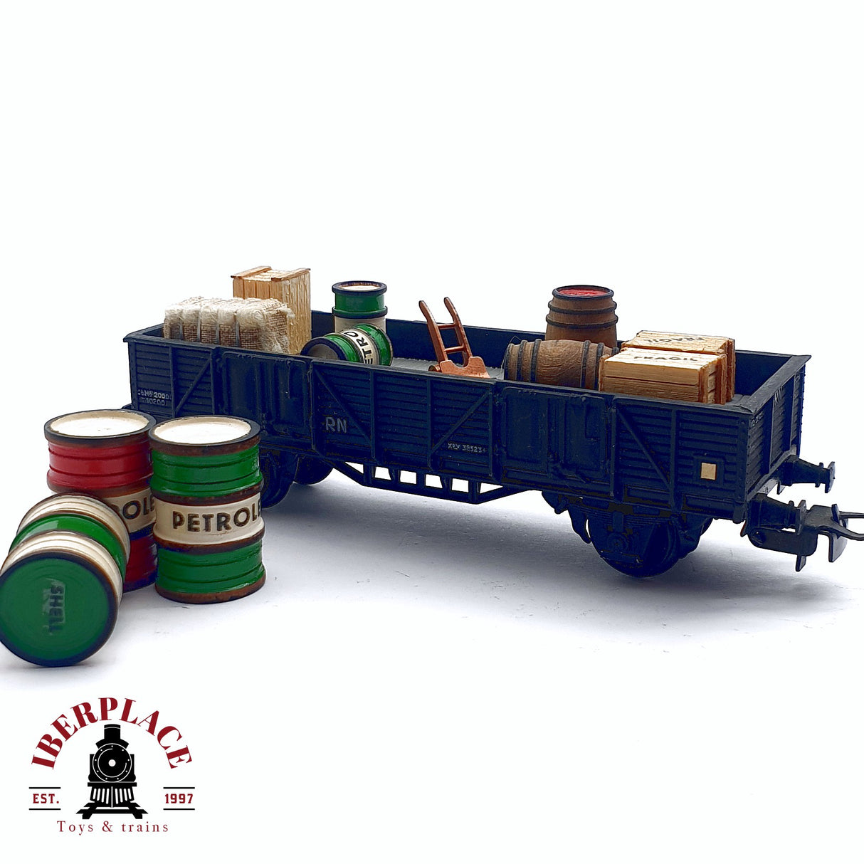 ♻️ 2da mano -  DC Electrotren vagón de bordes altos con carga bidones de petróleo RENFE H0 escala 1:87