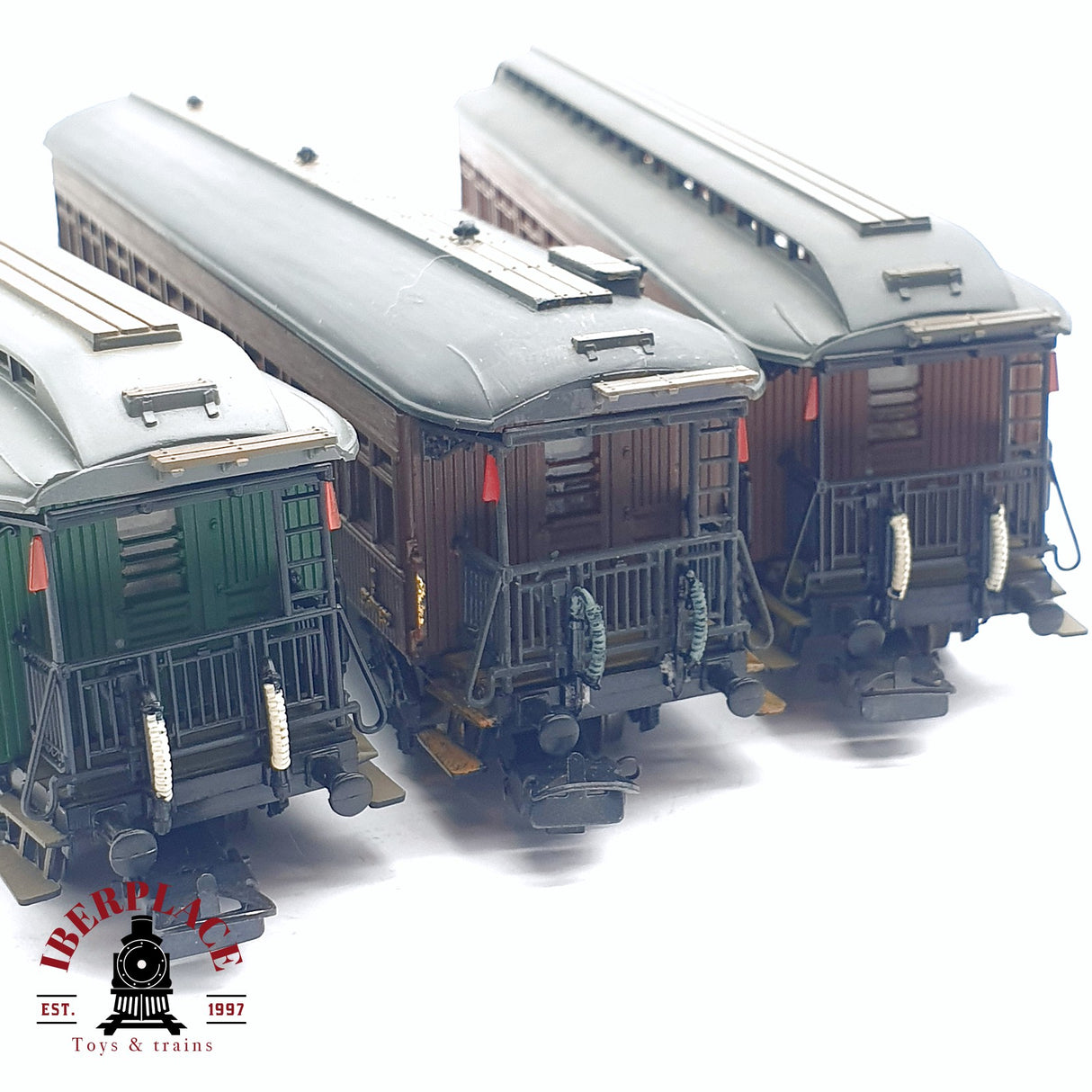 ♻️ 2da mano -  DC Electrotren 3x vagones pasajeros M.Z.A Toledo Madrid RENFE H0 escala 1:87