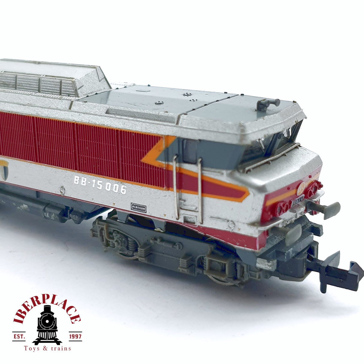 ♻️ 2da mano -  Fleischmann 7360 Locomotora eléctrica TEE SNCF 15 006 para piezas de repuesto N escala 1:160