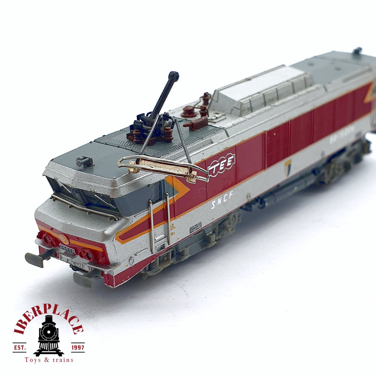 ♻️ 2da mano -  Fleischmann 7360 Locomotora eléctrica TEE SNCF 15 006 para piezas de repuesto N escala 1:160