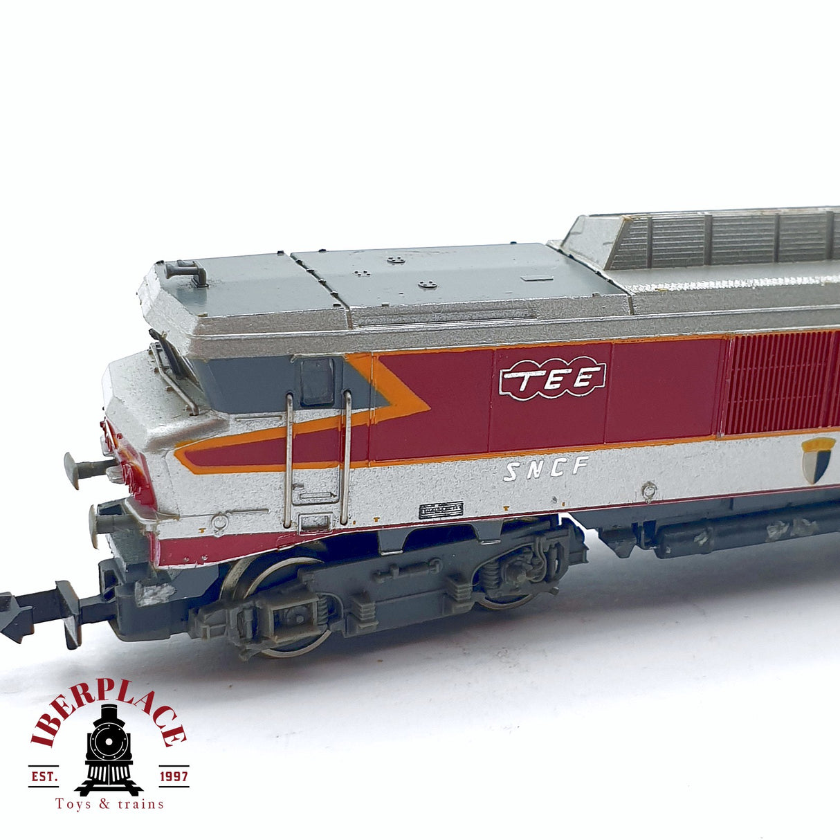 ♻️ 2da mano -  Fleischmann 7360 Locomotora eléctrica TEE SNCF 15 006 para piezas de repuesto N escala 1:160