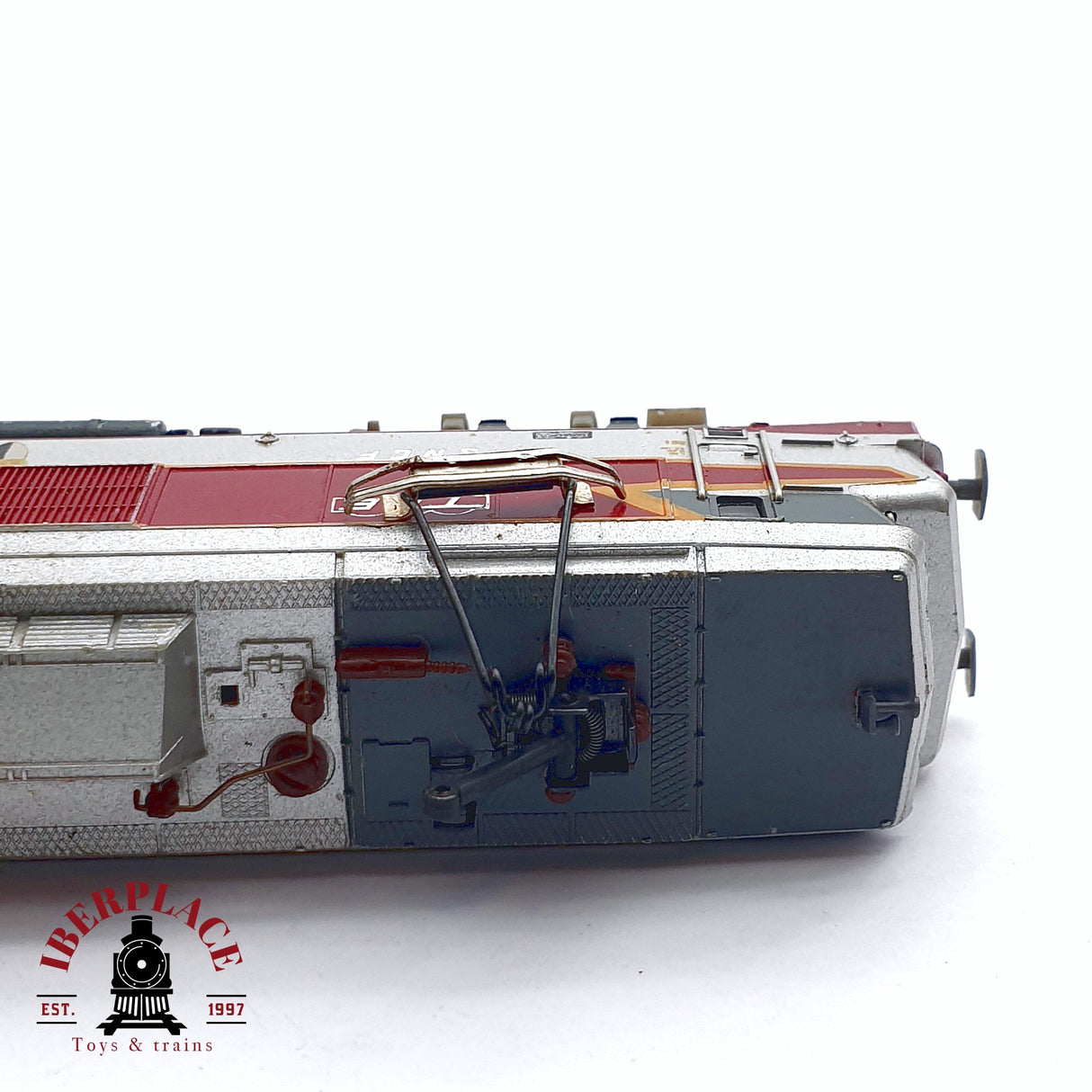 ♻️ 2da mano -  Fleischmann 7360 Locomotora eléctrica TEE SNCF 15 006 para piezas de repuesto N escala 1:160