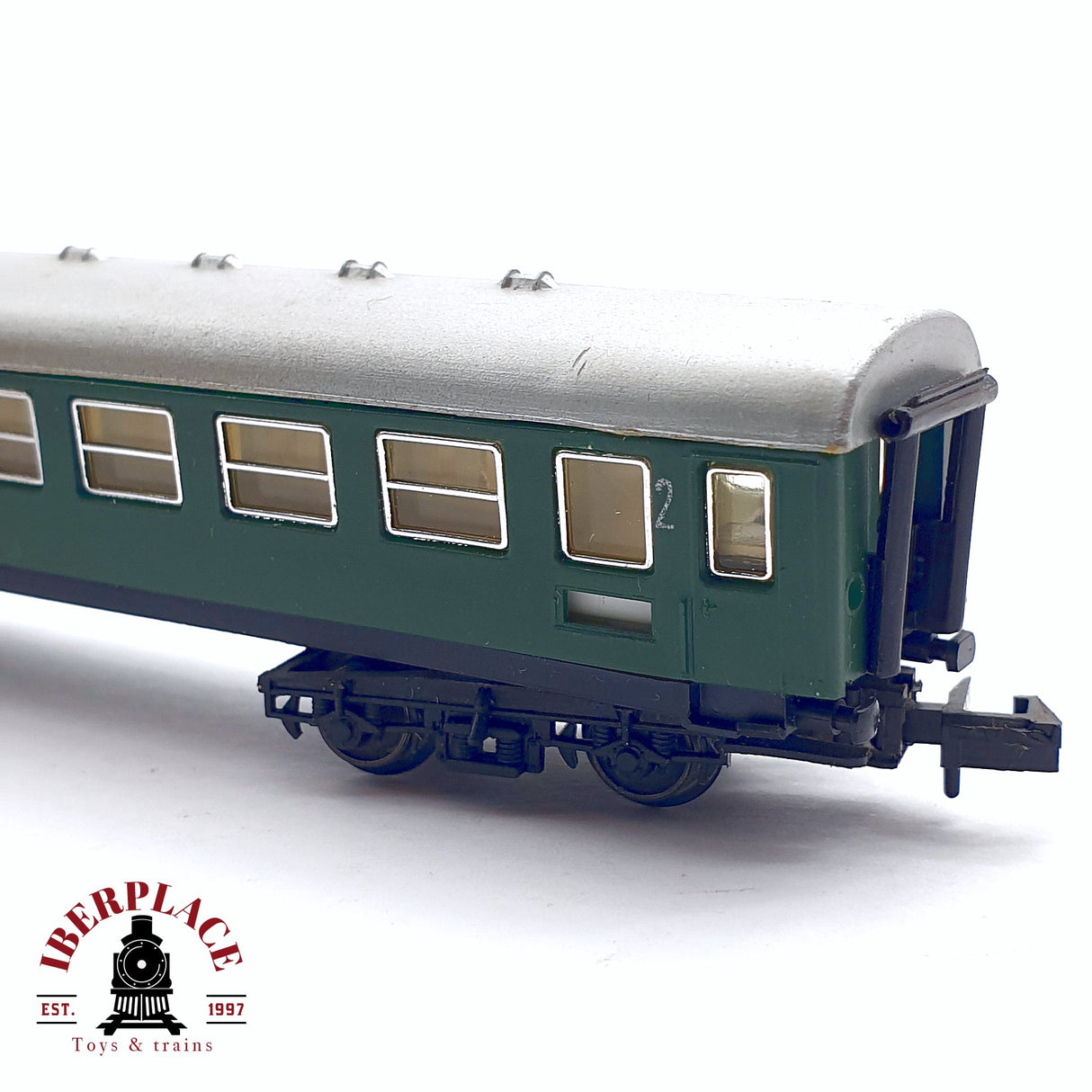 ♻️ 2da mano - Arnold 0381 vagón pasajeros DB clase 2 N escala 1:160