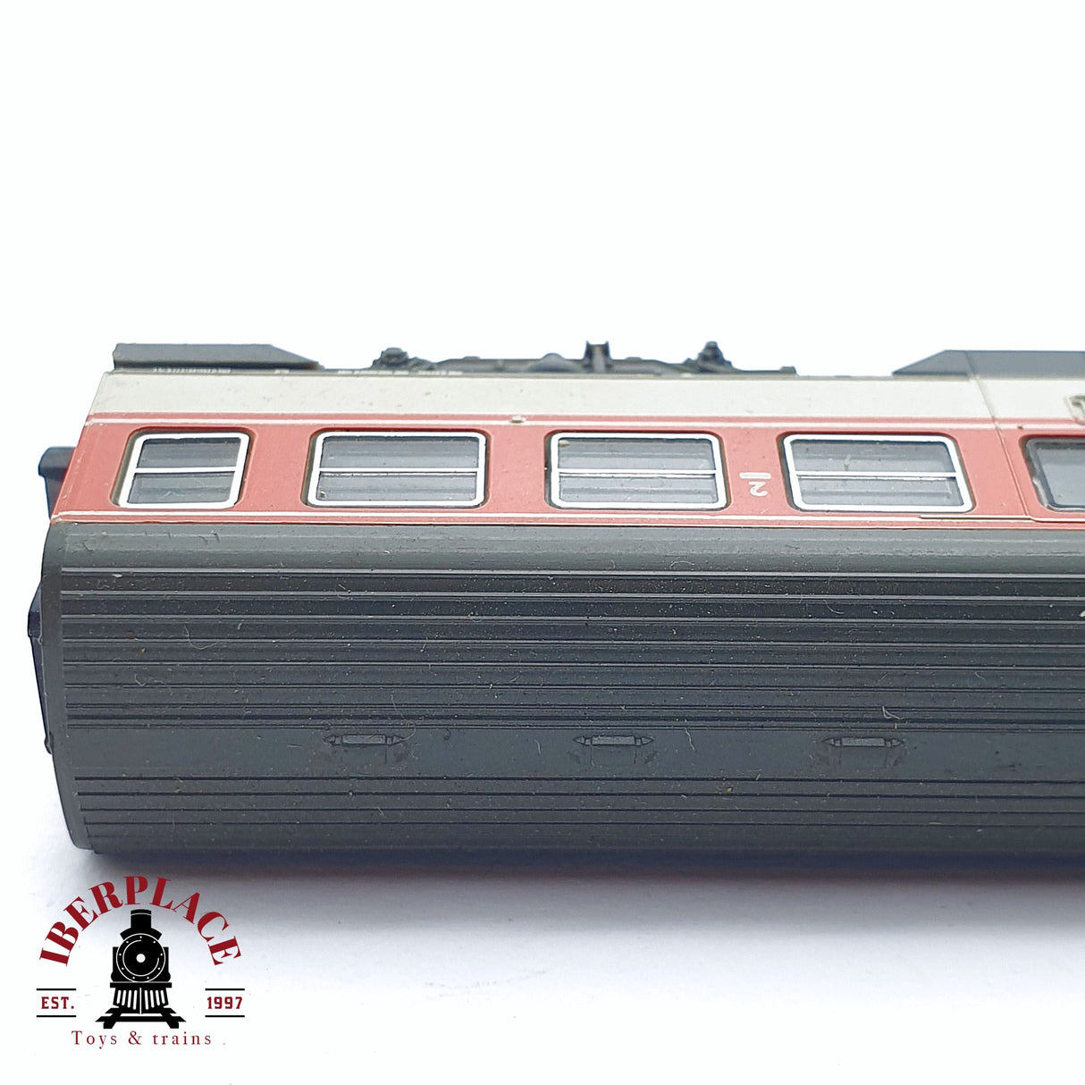 ♻️ 2da mano - Fleischmann 8192 vagón pasajeros DB clase 2  N escala 1:160