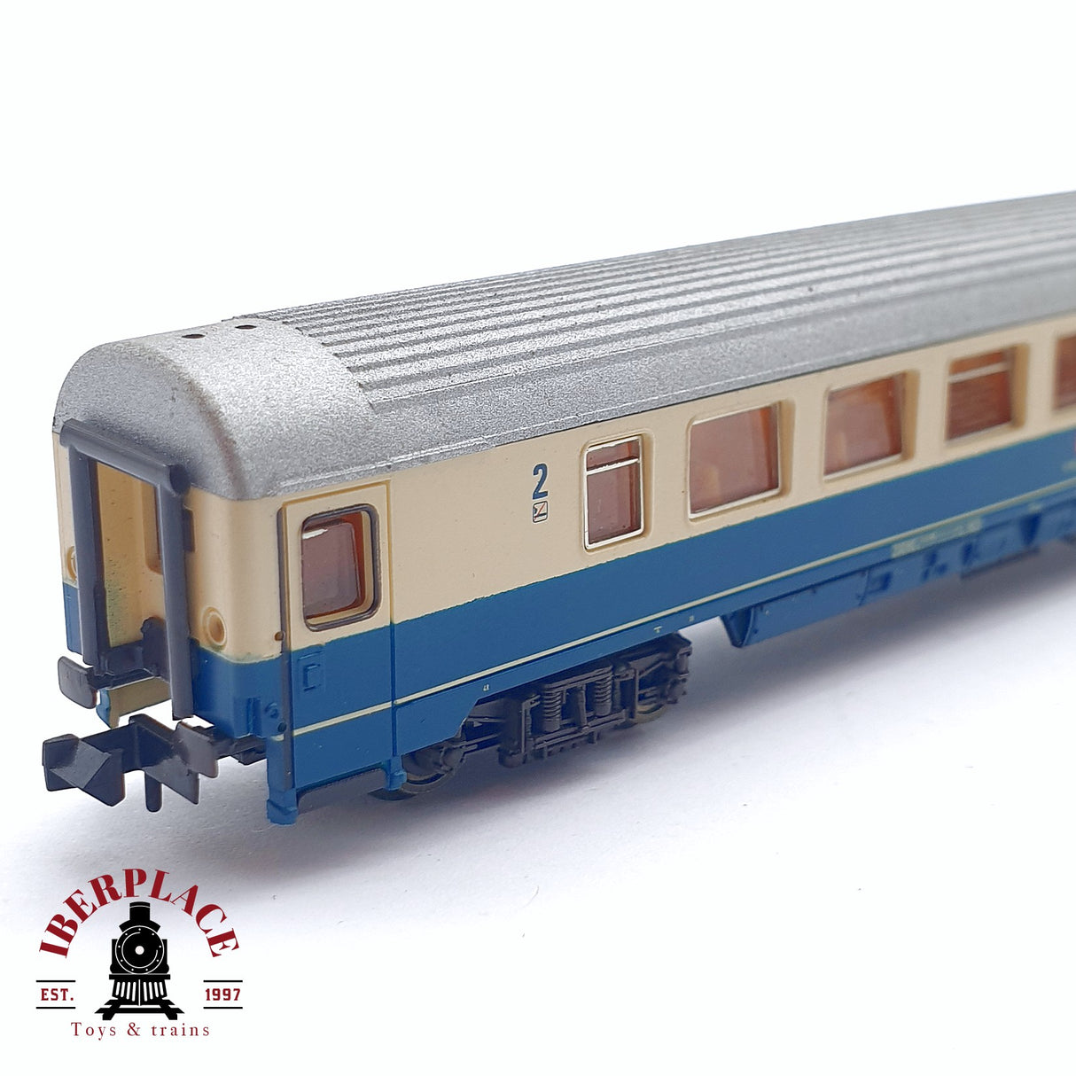 ♻️ 2da mano - Roco 24303 vagón pasajeros DB clase 2 N escala 1:160