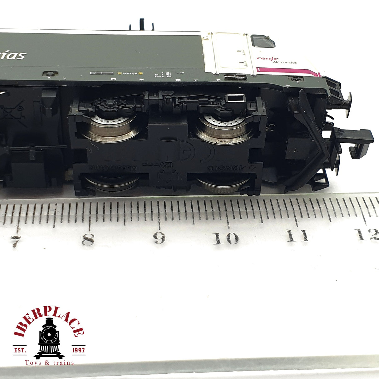 ♻️ 2da mano -  Arnold HN2107 Locomotora RENFE 253 001 N escala 1:160 AN10