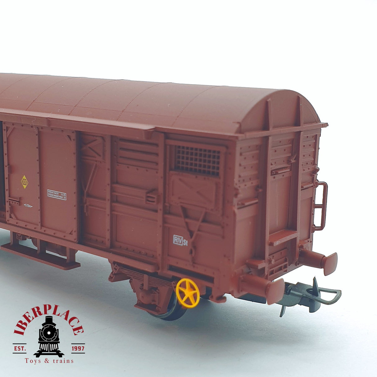 ♻️ 2 mano - Electrotren 1378 vagón cerrado J-2 RENFE H0 escala 1:87 AH05 2/3