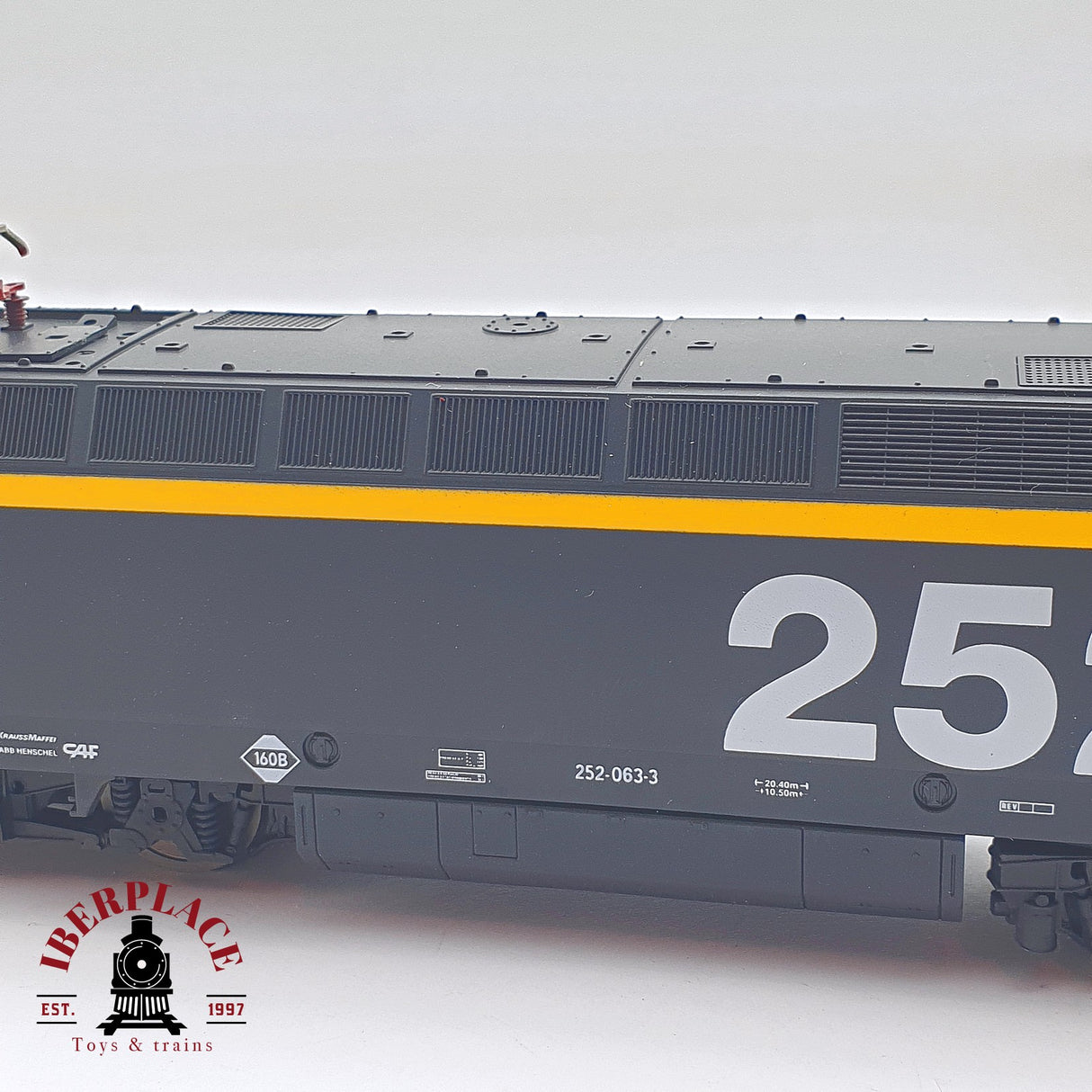 ♻️ 2 mano - Lima 208561 Locomotora RENFE 252 063 H0 escala 1:87 AH05