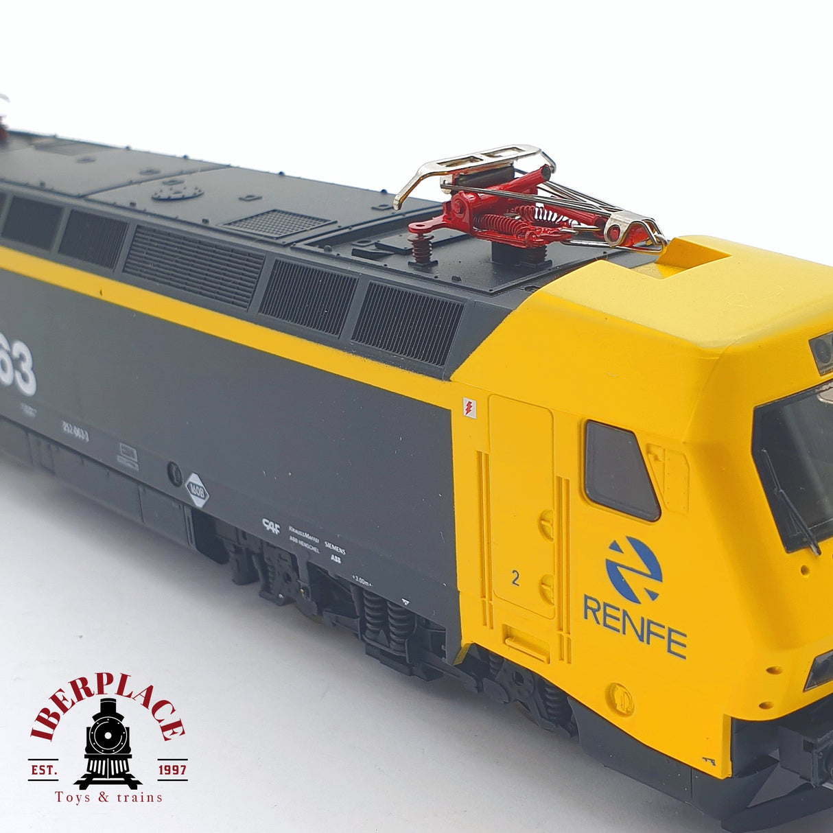 ♻️ 2 mano - Lima 208561 Locomotora RENFE 252 063 H0 escala 1:87 AH05