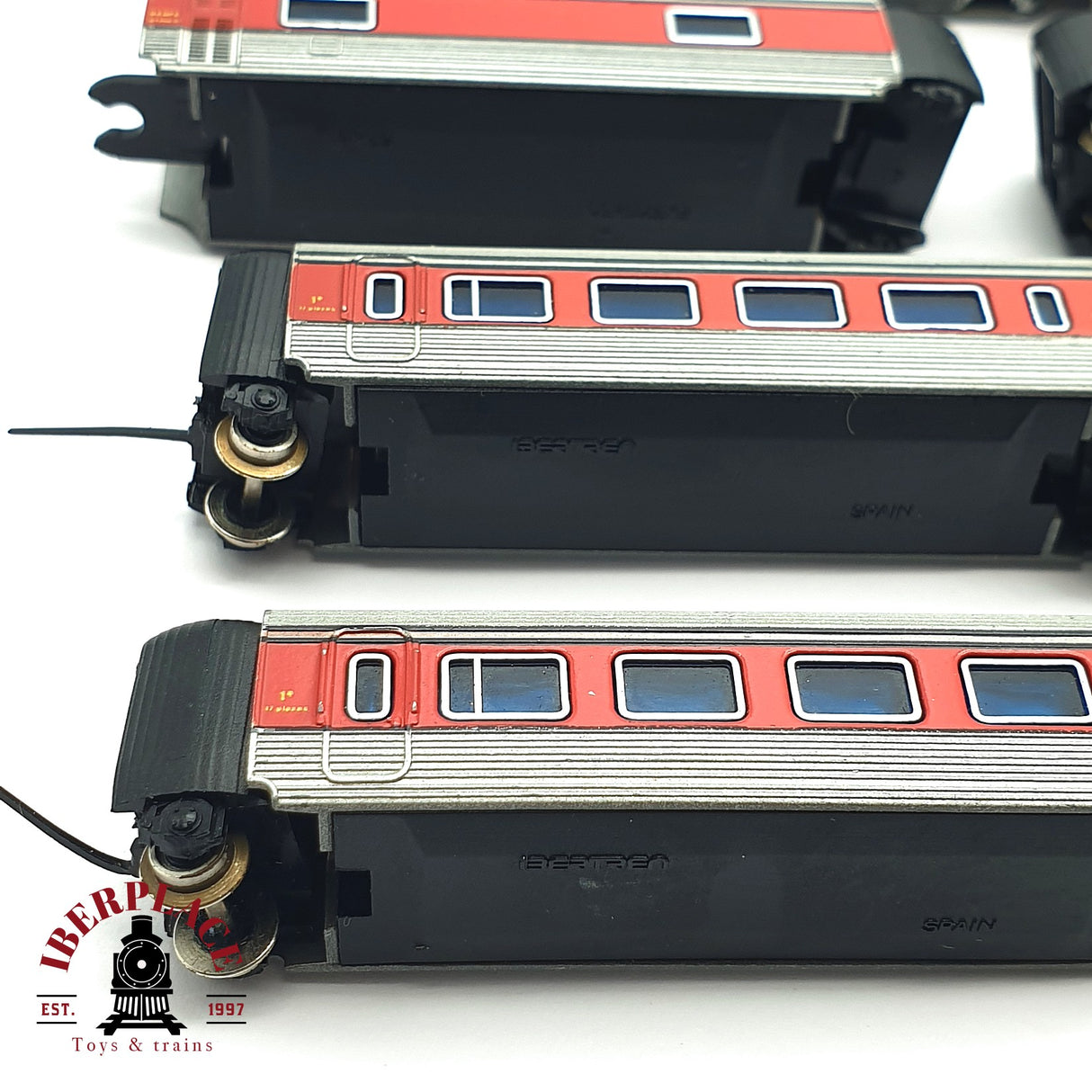 ♻️ 2 mano - Ibertren Locomotora virgen del Carmen RENFE N escala 1:160 AN07