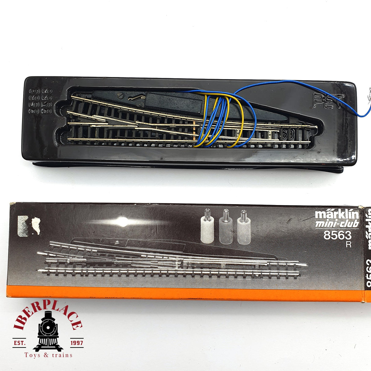 ♻️ 2 mano - Märklin 8563 desvió eléctrico a la derecha Z escala 1:220 EZ07 1/4