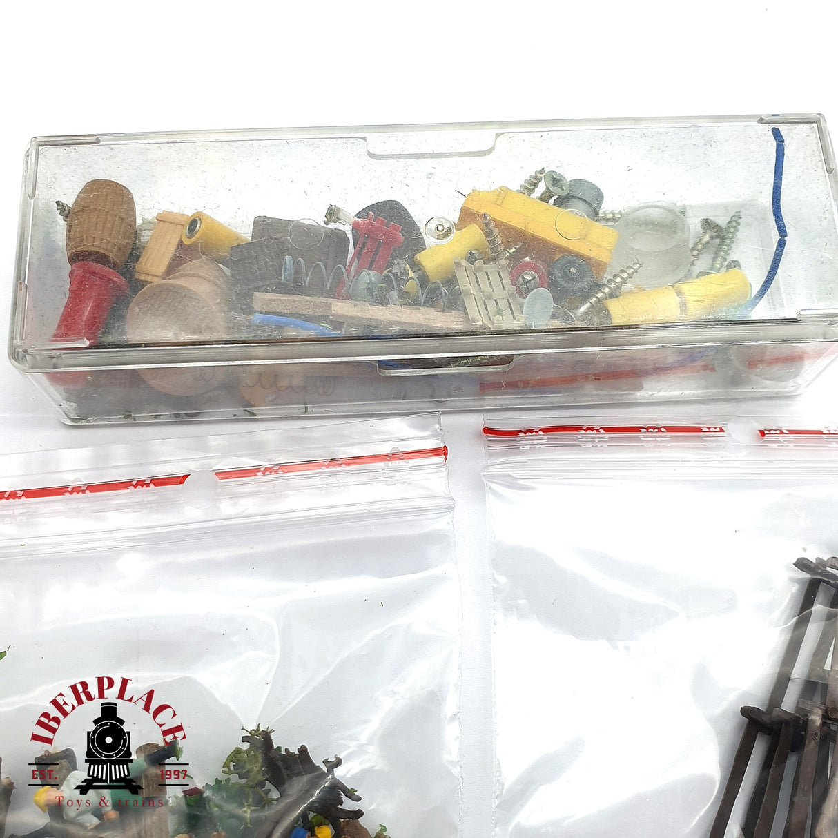 ♻️ 2da mano - Lote Figuras y accesorios para la granja H0 escala 1:87 EH010