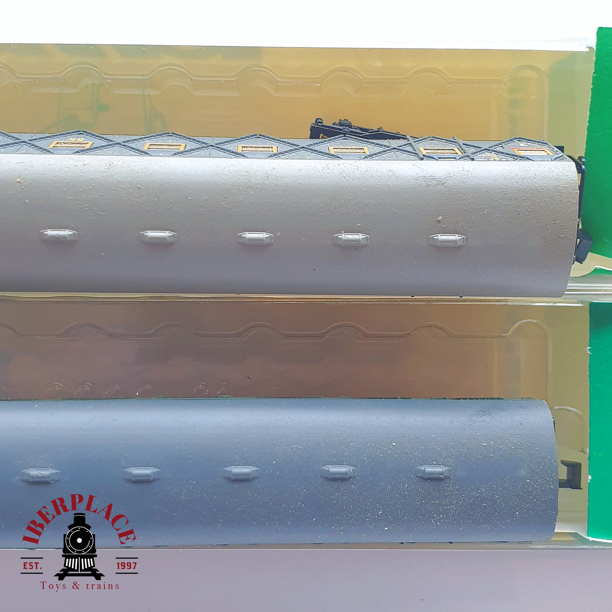 ♻️ 2 mano - Minitrix 2x vagones pasajeros DR clase 3 N escala 1:160 TEN06