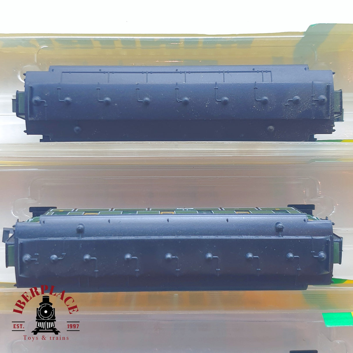 ♻️ 2 mano - Minitrix 4x vagones pasajeros K.Bay.Sts.B Hamburg N escala 1:160 TEN06