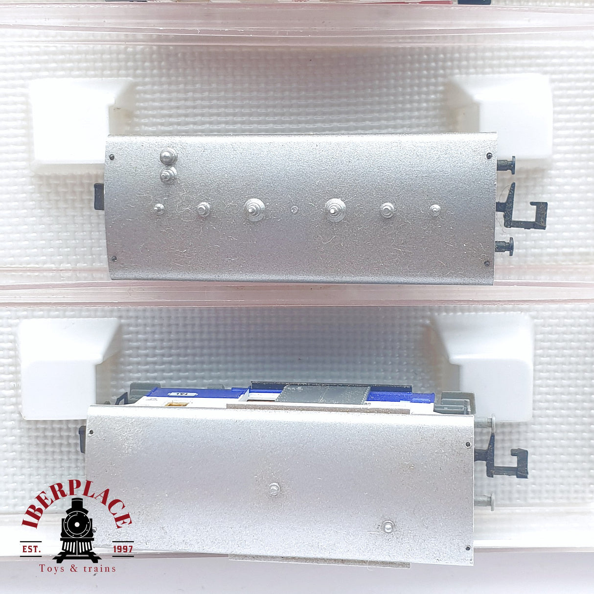 ♻️ 2 mano - Fleischmann 4x vagones pasajeros PZB 056 clase 2 N escala 1:160 TEN06