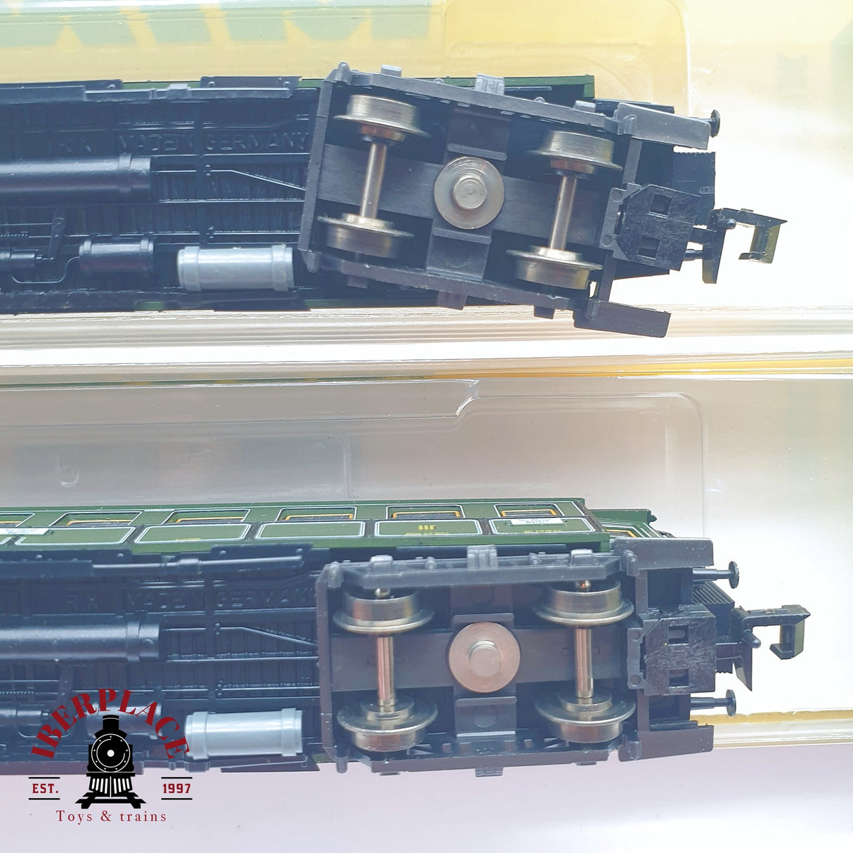 ♻️ 2 mano - Minitrix 2x vagones pasajeros K.Bay.Sts.B clases 1-2-3 N escala 1:160 TEN06