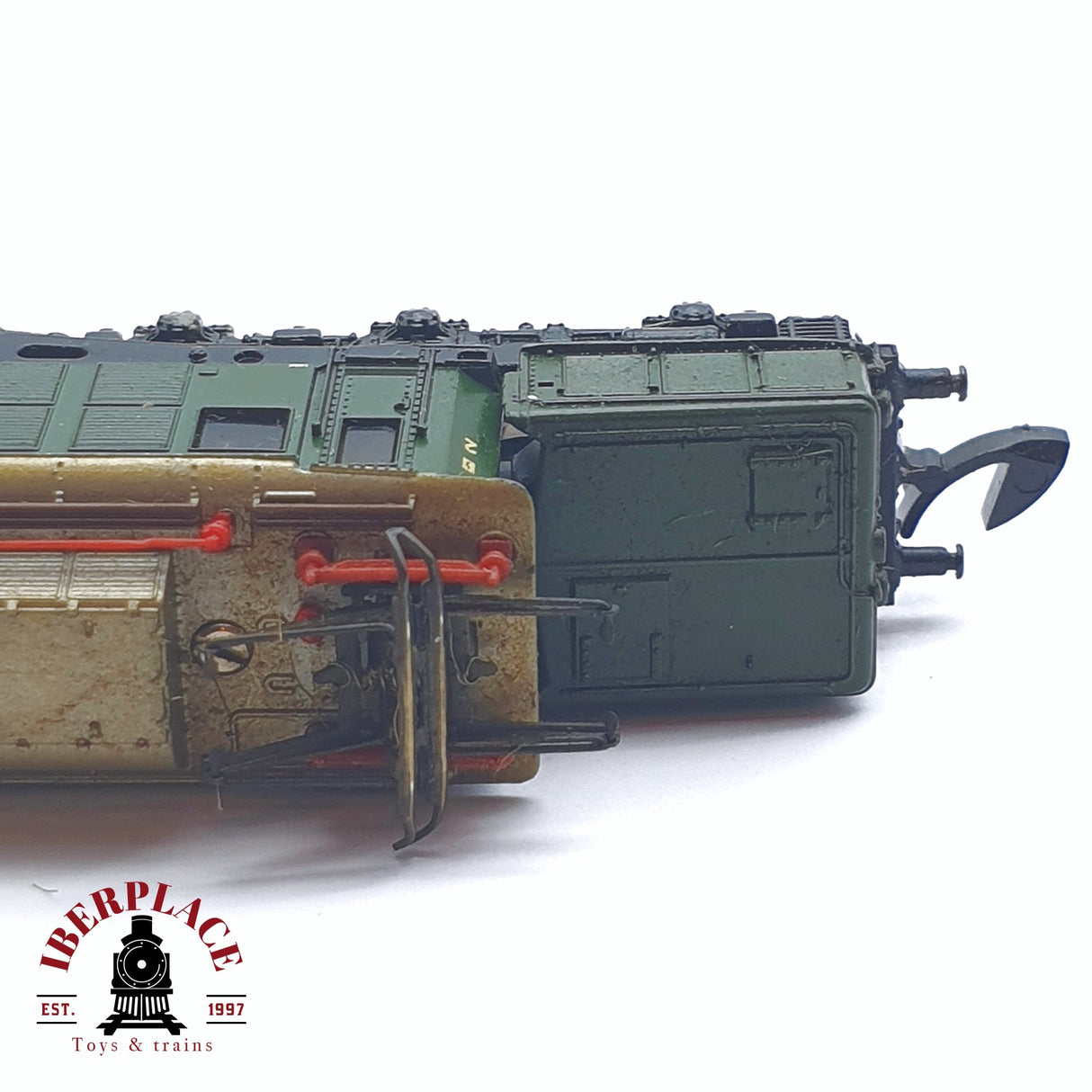 ♻️ 2 mano - Märklin 8822 Locomotora BR 194 DB Z escala 1:220 EZ07