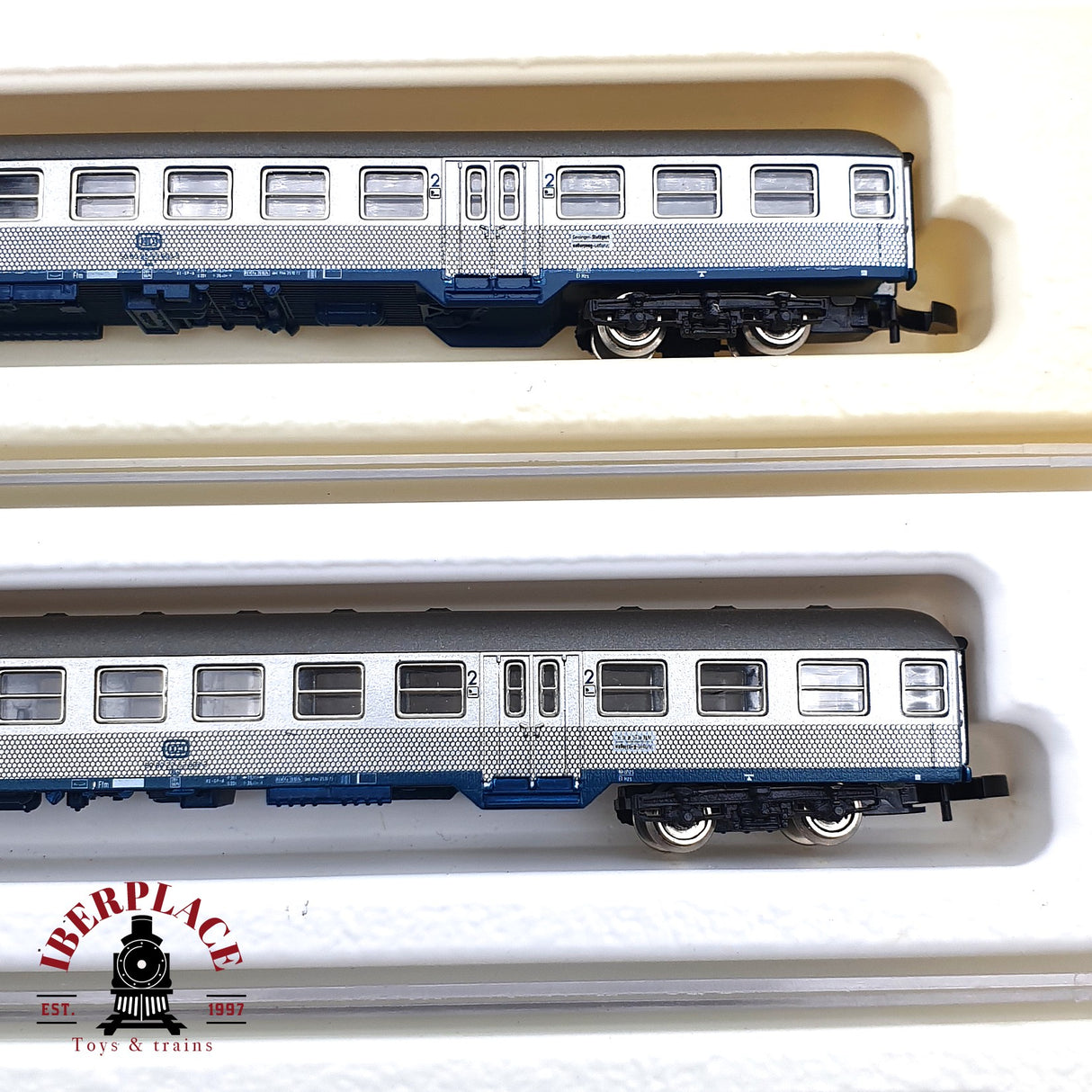 ♻️ 2 mano - Märklin 4x vagones pasajero clases 1-2 silver DB Z escala 1:220 EZ07