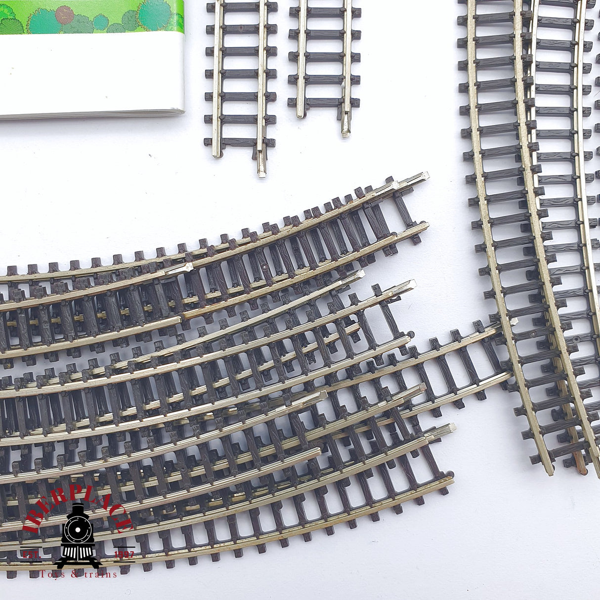 ♻️ 2 mano -  Märklin 25x vías rectas curvas encarrilador Z escala 1:220 AN03