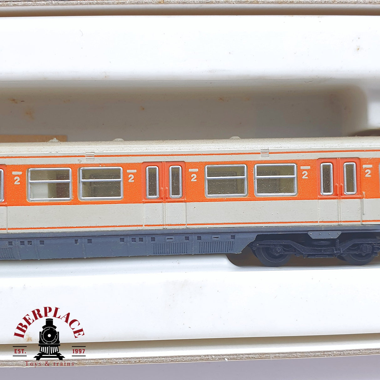 ♻️ 2 mano - Arnold 2950 Locomotora ET 420 DB N escala 1:160 TEN06