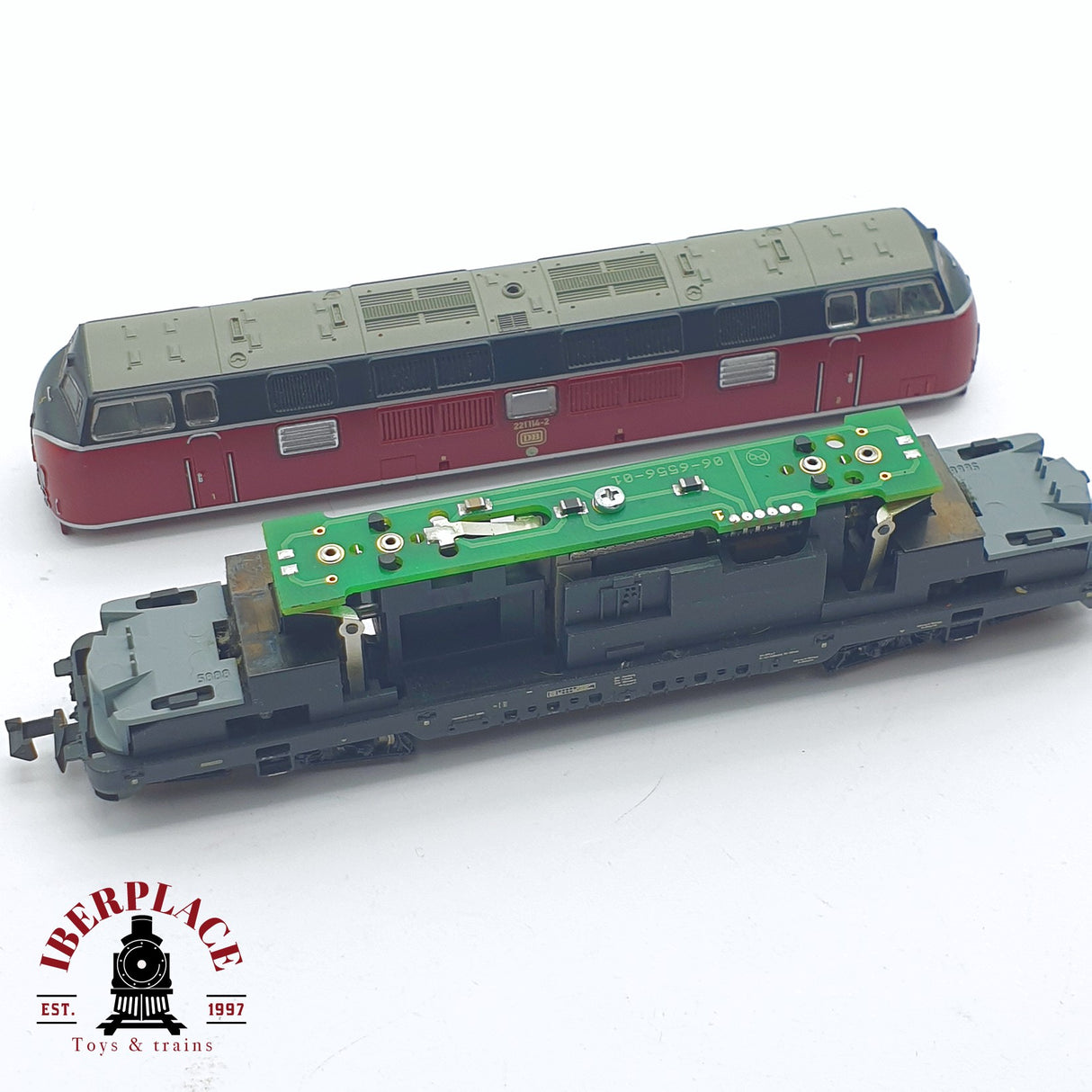 ♻️ 2 mano - Fleischmann Digital Locomotora BR 221 DB N escala 1:160 TEN06