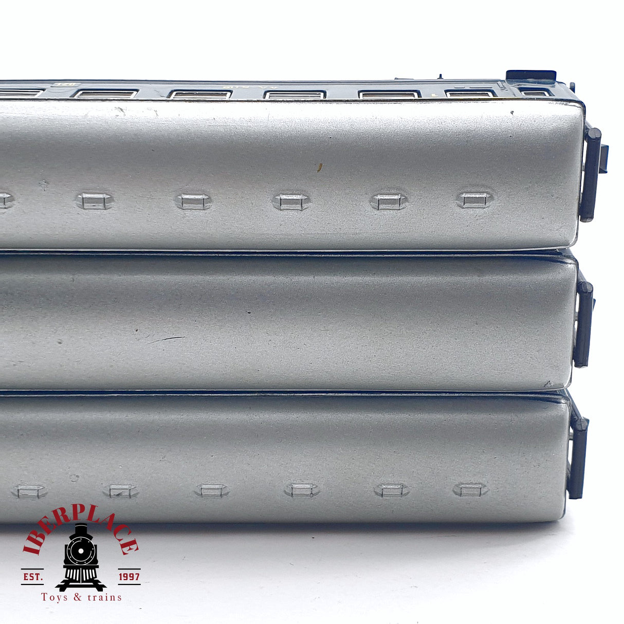 ♻️ 2da mano -  IBERTREN 3x vagones pasajero AA-8118 Barcelona Madrid RENFE N escala 1:160