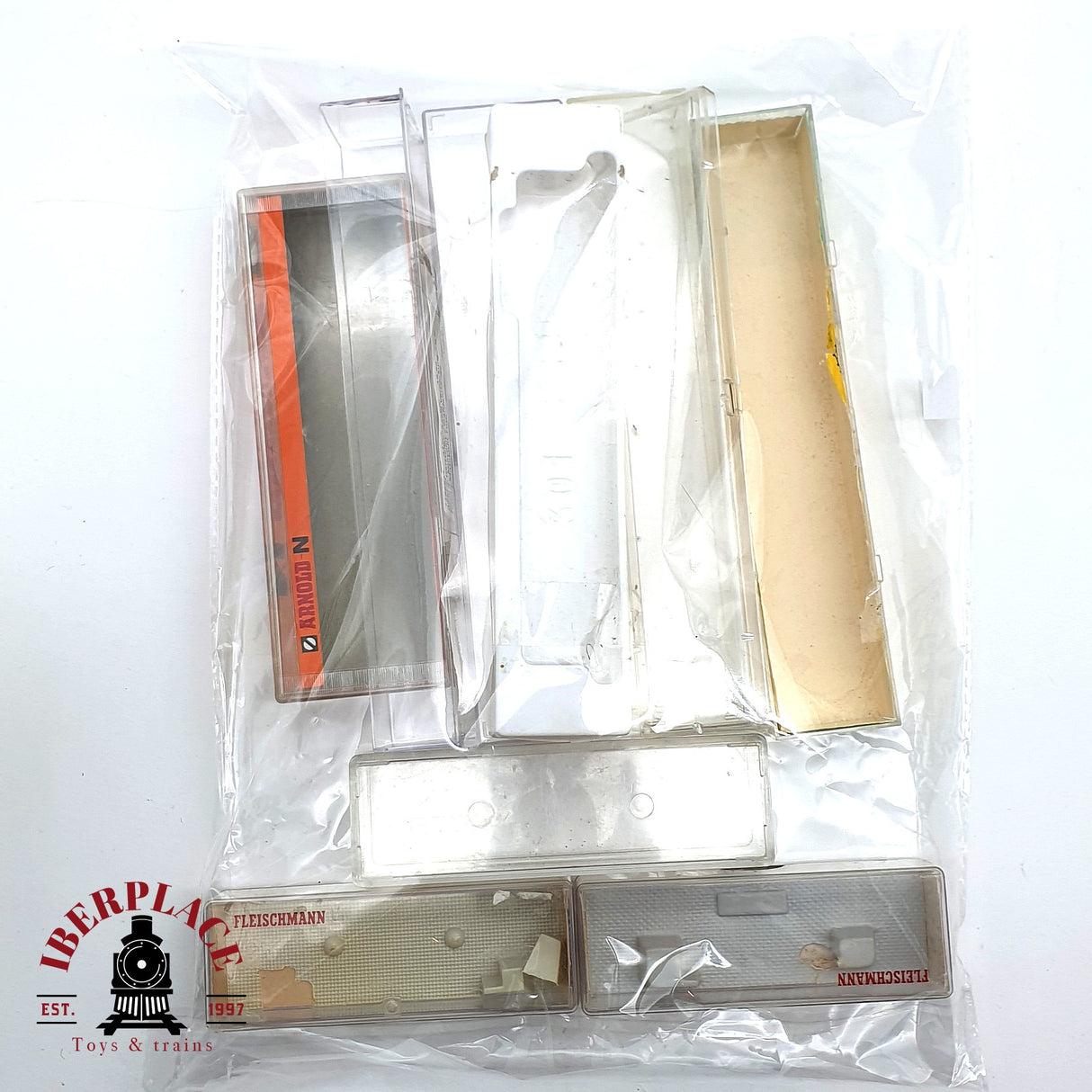 ♻️ 2da mano -  Arnold Minitrix Fleischmann cajas vacías para vagones N escala 1:160 E16
