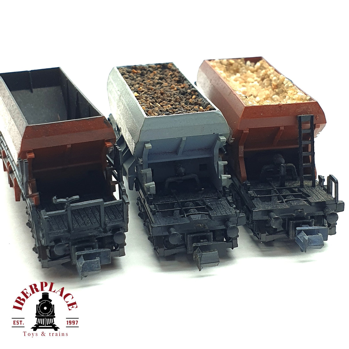 ♻️ 2da mano - 3x Minitrix vagones tolva con gravilla ÖBB N escala 1:160 E16