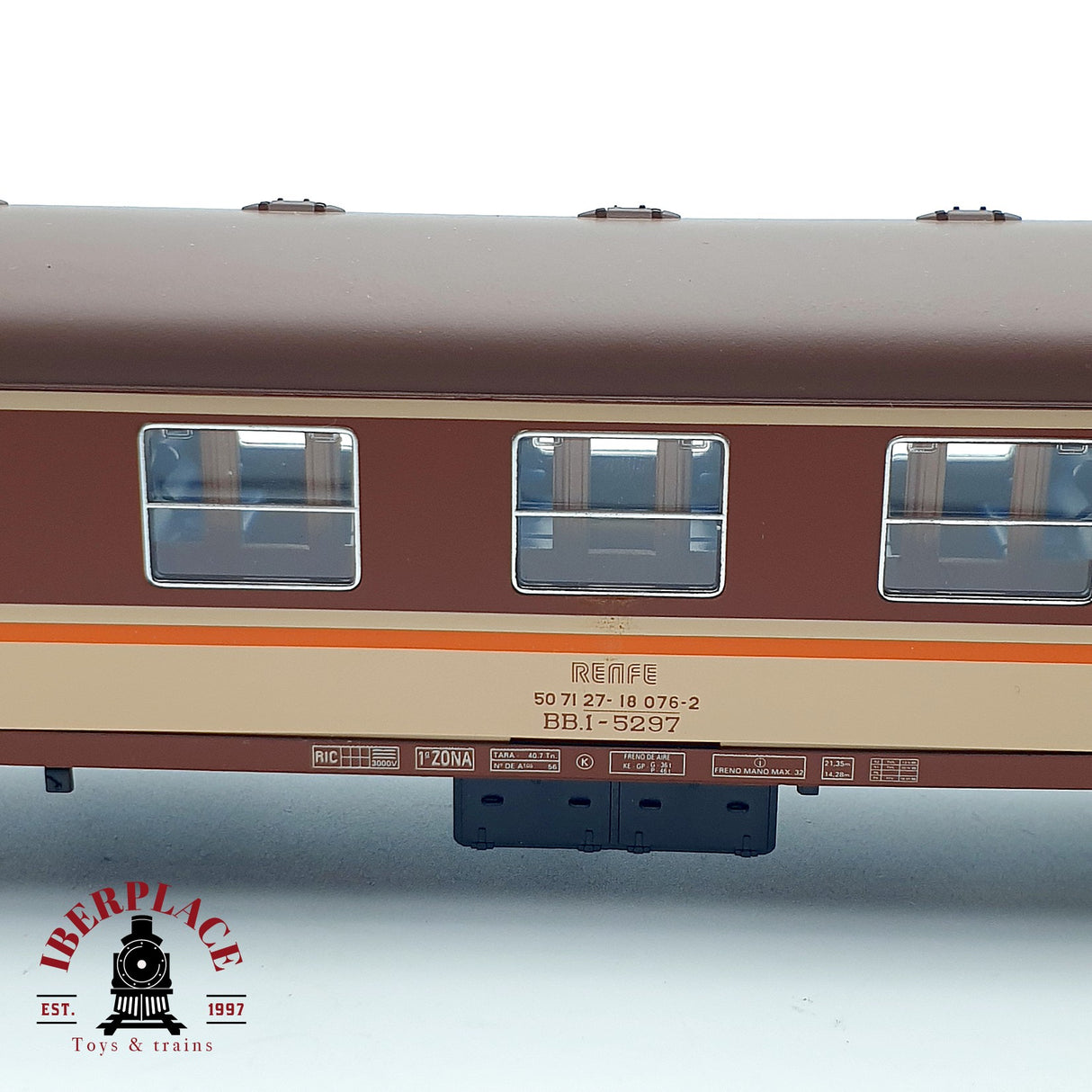 ♻️ DC Electrotren 5053K Coche estrella 2da clase BB1 5297 H0 escala 1:87