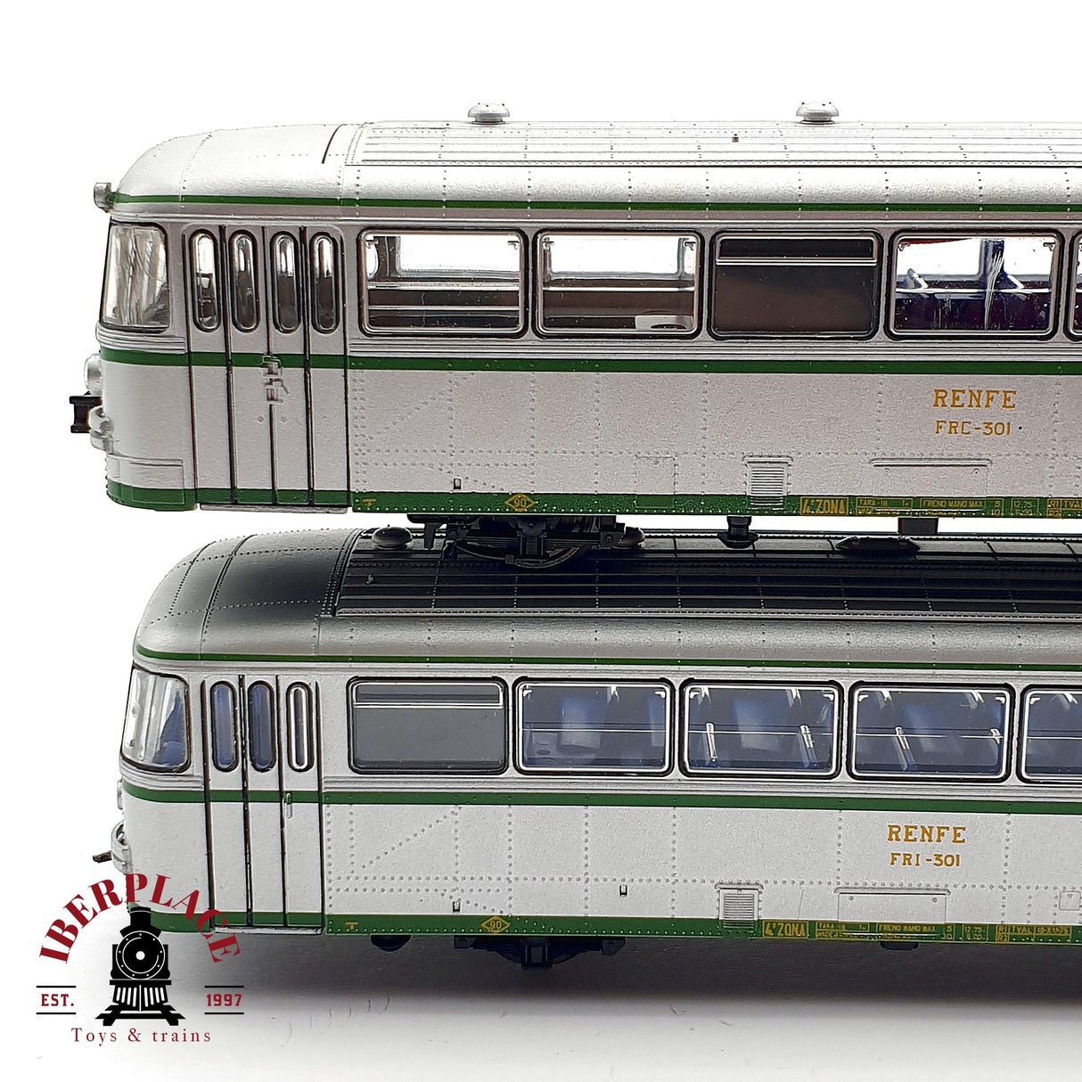 ♻️ DC Roco 43063 Remolques de automotor RENFE FRI 301 H0 escala 1:87