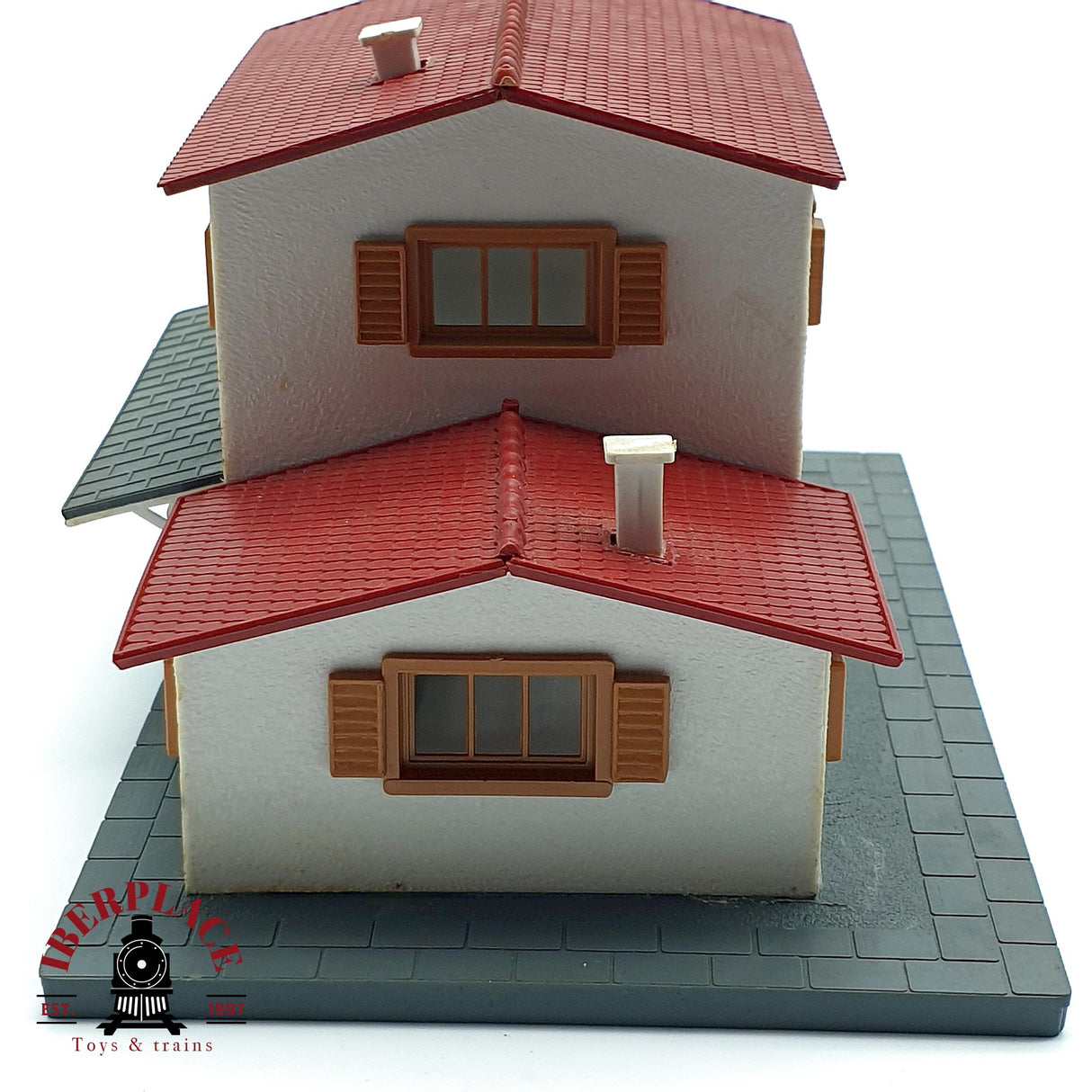 ♻️ Estación de tren de pueblo New Stadt H0 escala 1:87