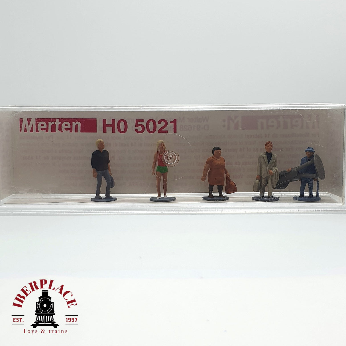 ♻️ 2da mano - Merten 5021 figuras paseantes en la calle H0 escala 1:87 E15
