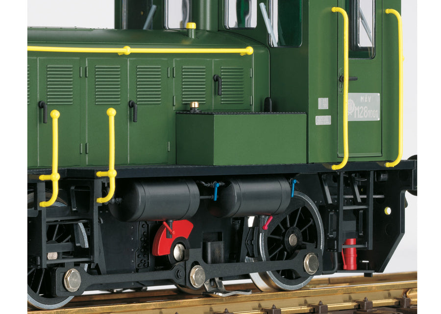 LGB 21120 · 4