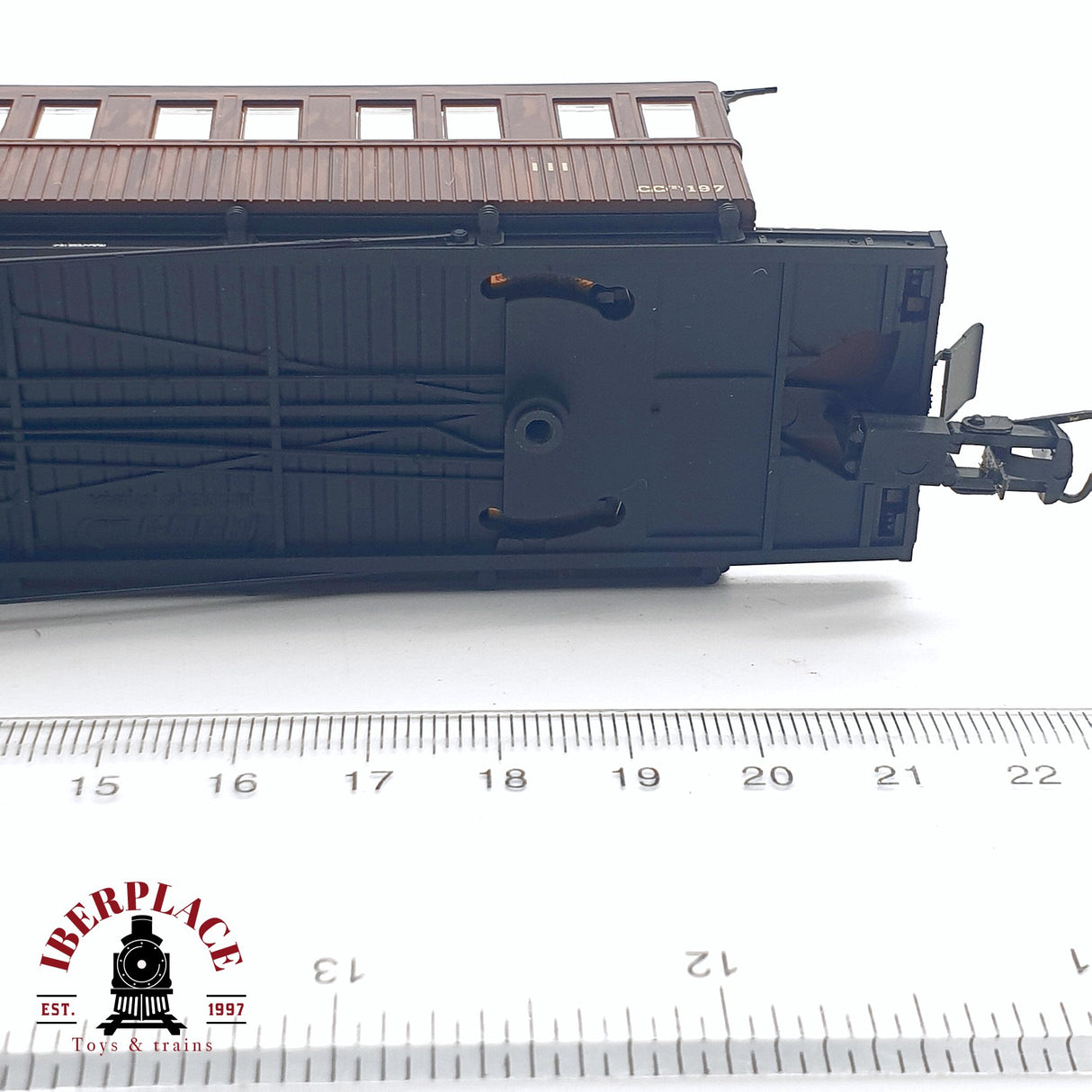 🆕 Mabar 💡 - Restos coche Norte CCfhv197 Carrocería, chasis, asientos, enganches y un bogie H0 escala 1:87