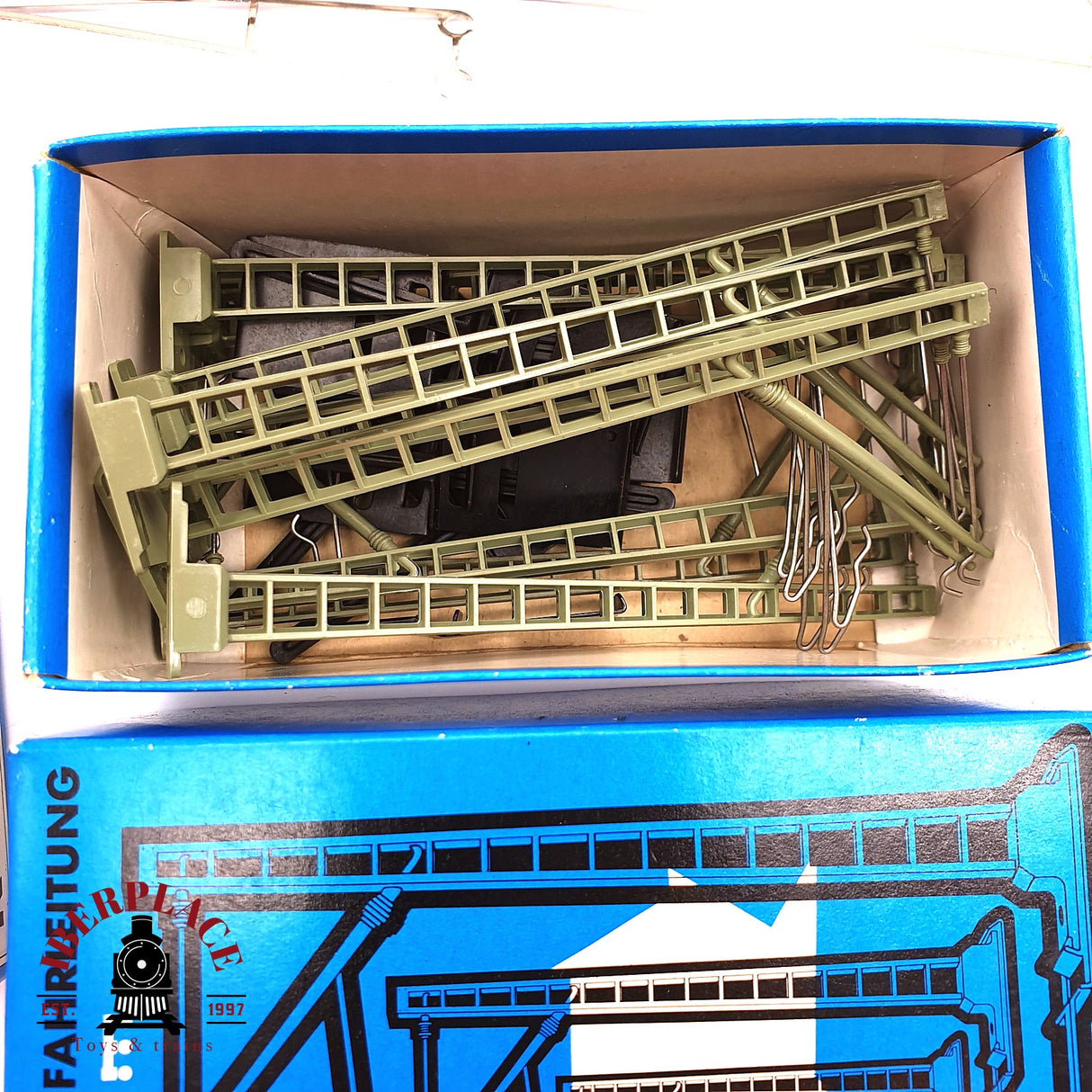 ♻️ 2da mano - Märklin Lote Hilo de catenarias, postes de catenaria y cables H0 escala 1:87 E15