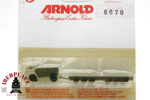 Arnold 6670  camión con remolque N escala 1:160