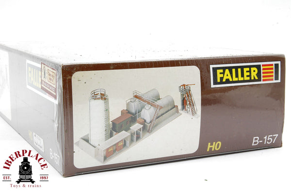 1:87 Faller B-157 Almacenamiento de aceite con gasolinera H0 escala ho 00