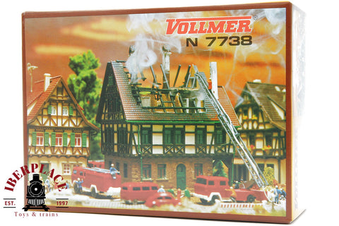 1:160 Vollmer 7738 Brennendes Haus casa en llamas 98x68x105mm N escala