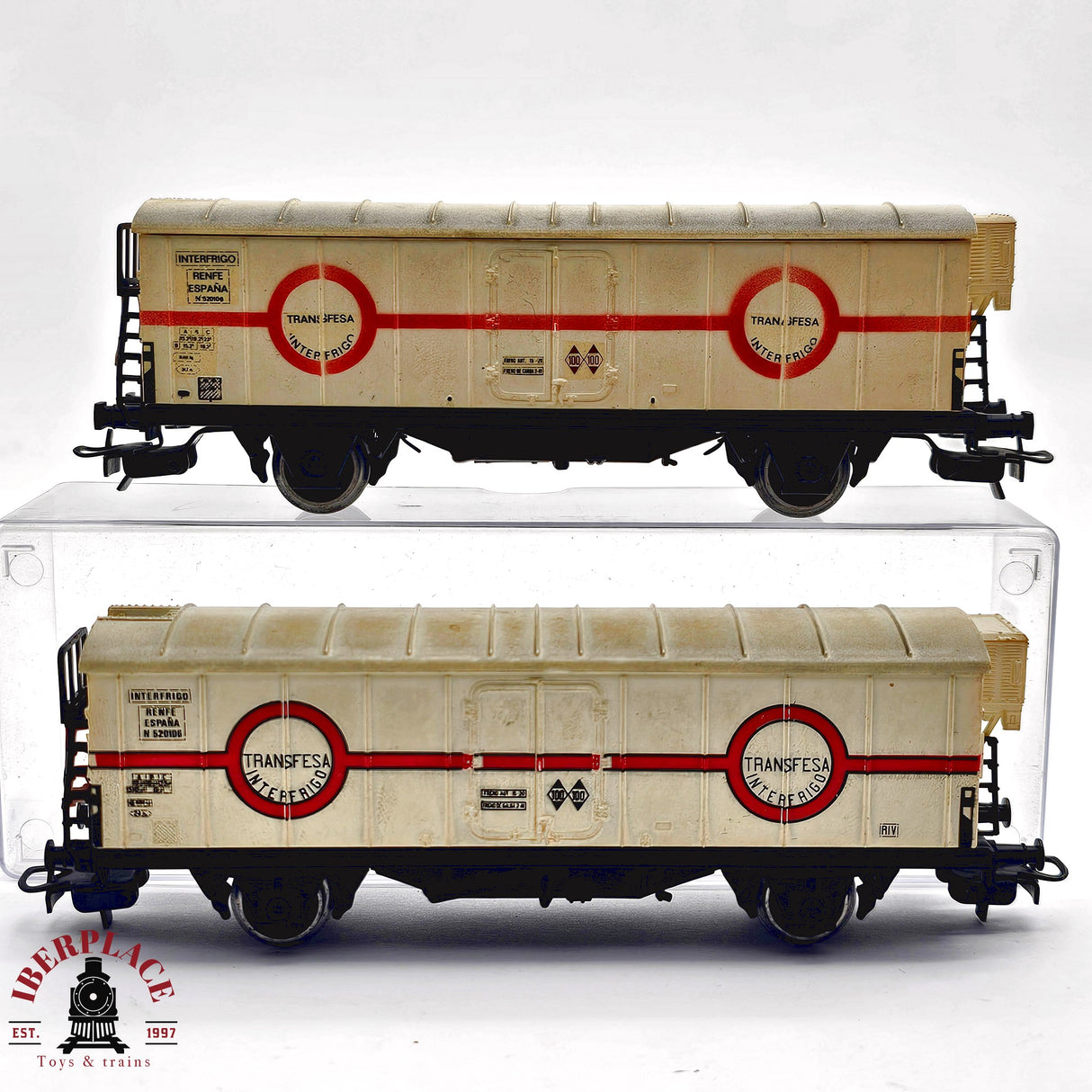 ♻️ 2da mano - 2x Electrotren vagones cerrados transfesa interfrigo RENFE H0 escala 1:87 A15