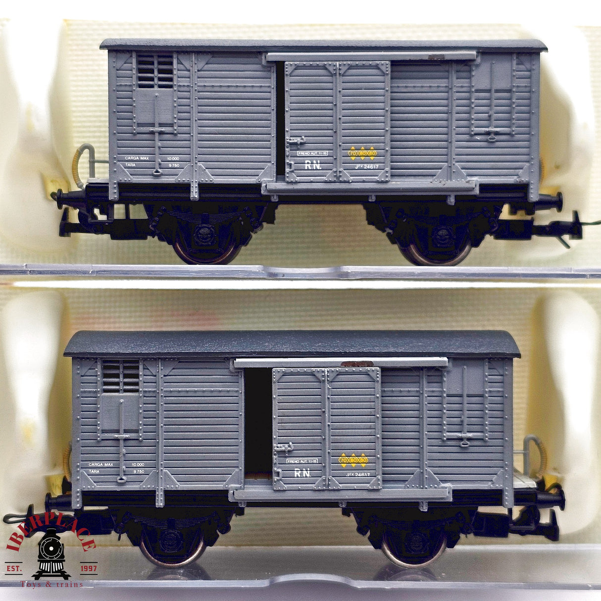 ♻️ 2da mano - DC Electrotren 2x 1860 vagones cerrados con puerta corredera RENFE H0 escala 1:87 A15
