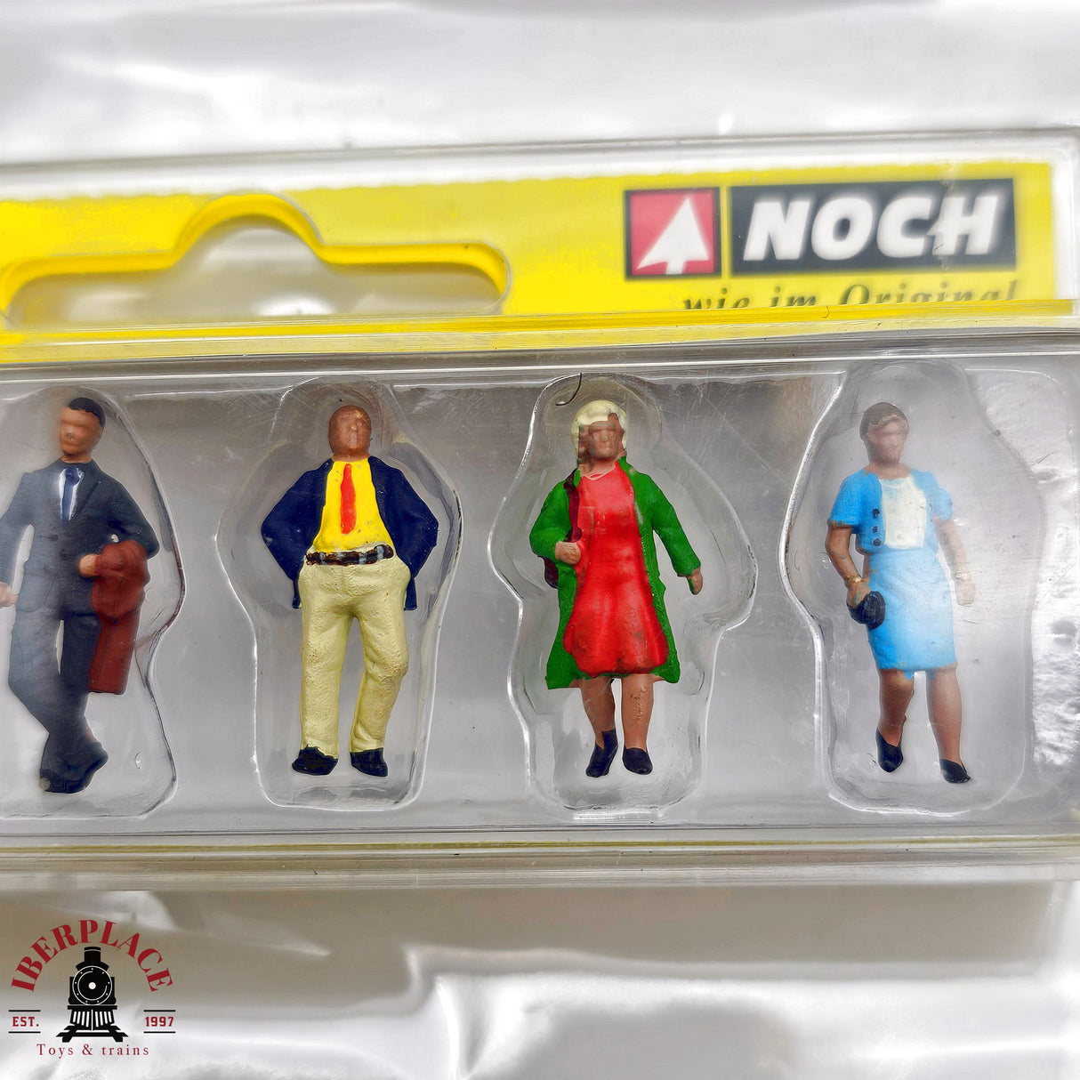 ♻️ 2da mano - Noch + que 100 figuras bancos personas motos bicis etc H0 escala 1:87 A15