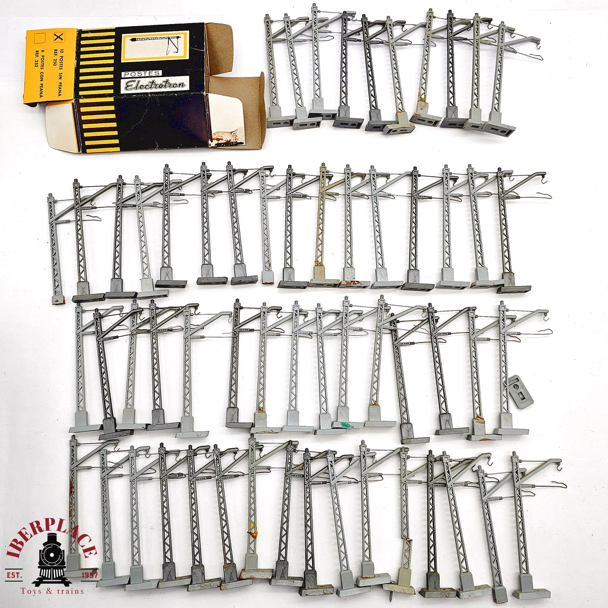 ♻️ 2da mano - 55x Electrotren 250 Postes para catenaria estado mixto H0 escala 1:87 A15