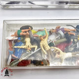 ♻️ 2da mano -  Figuras personas bicicletas bancos etc H0 escala 1:87 E13