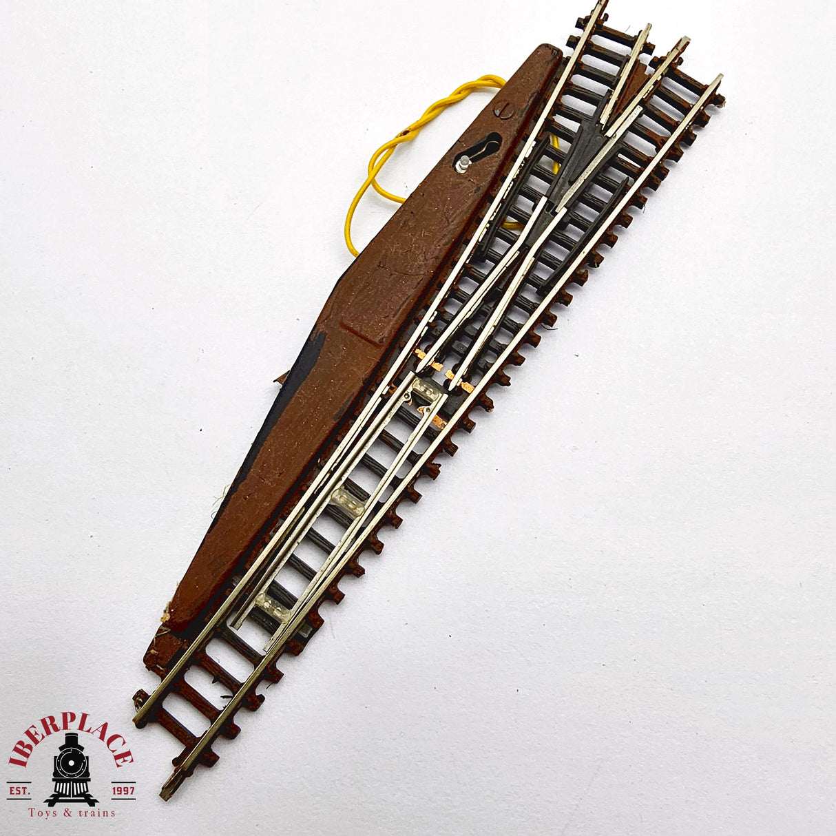 ♻️ 2da mano -  Märklin 8561 8564 desvió a la izquierda Z escala 1:220 E14