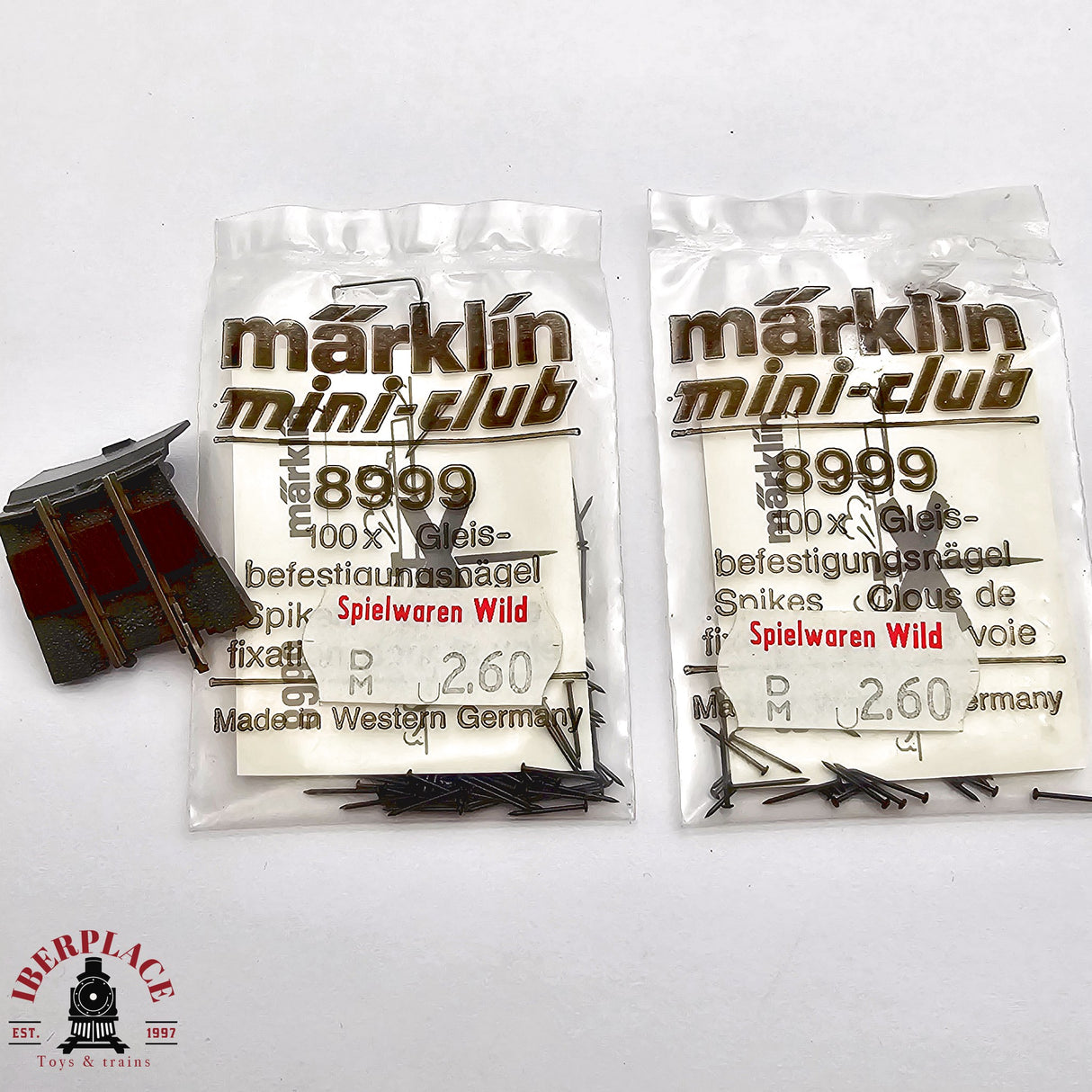 ♻️ 2da mano -  Märklin 8999 clavos para vías Z escala 1:220 E14