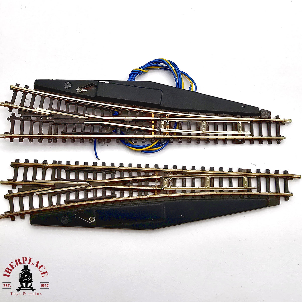 ♻️ 2da mano -  Märklin 2x 8561 8564 desvíos izquierda y derecha Z escala 1:220 E14 2/13